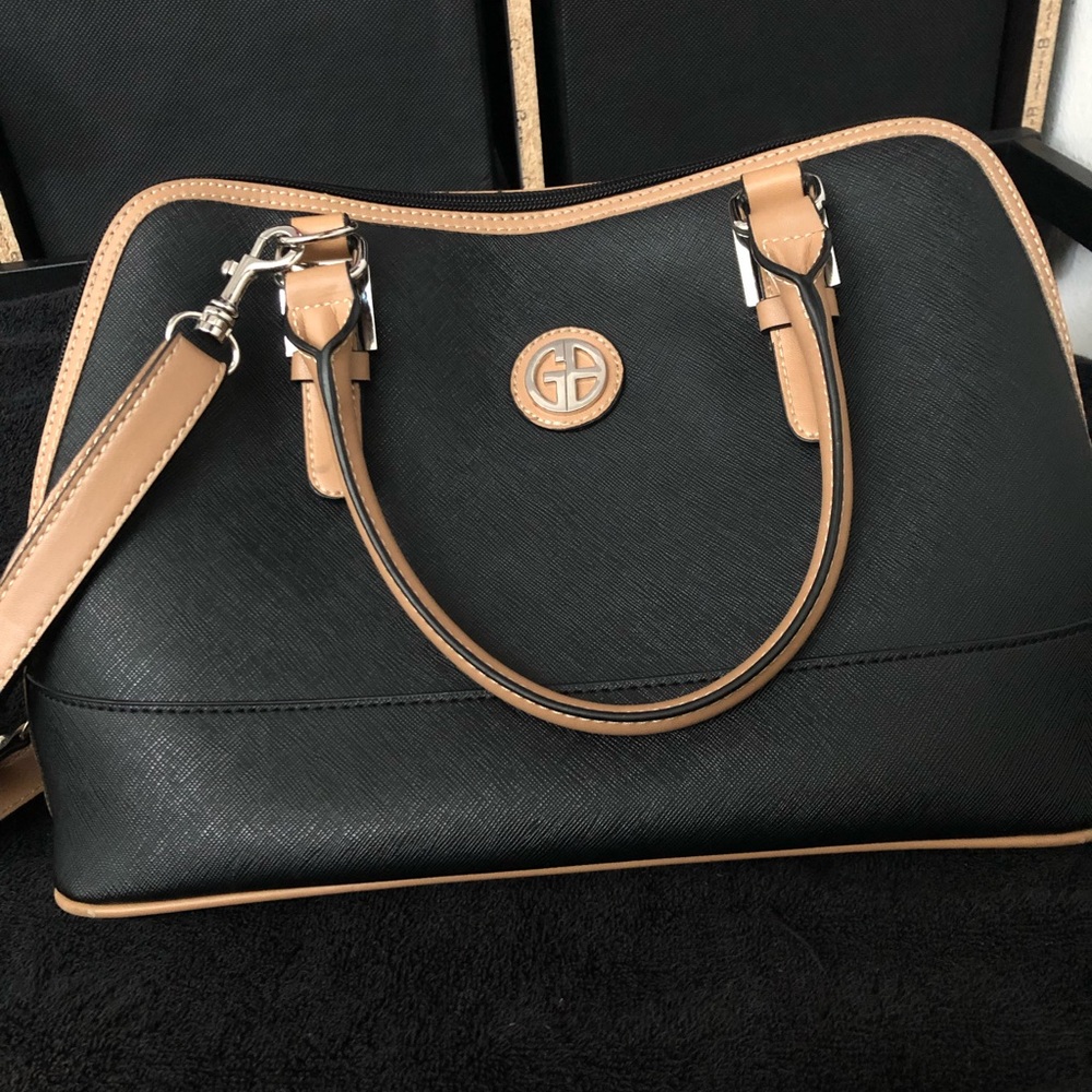 Giani Bernini Purse / Handbag / Shoulder Bag